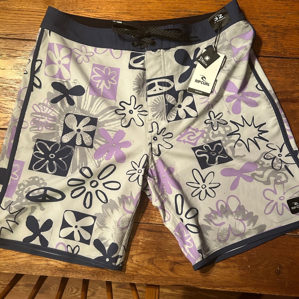 NWT Rip Curl Surf Shorts